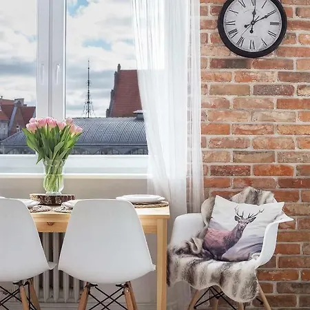 Scandi Old Town Apartment *